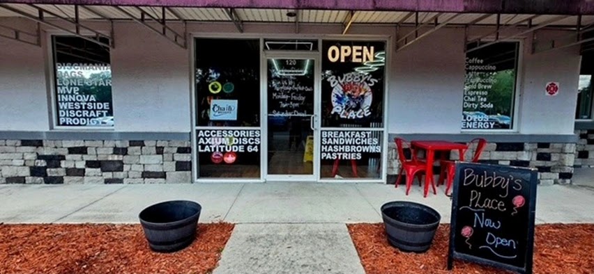 Bubby&rsquo;s Place Coffee Shop storefront in Hernando, Florida